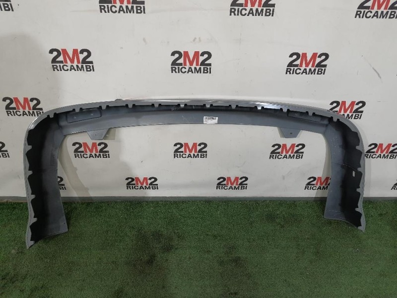 Spoiler Paraurti POST NUOVO 1373633 4M5J17B891BAW Ford Focus II SW 2005