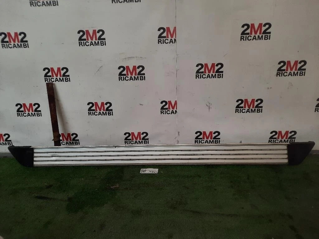 Pedana Battitacco ANT SX Nissan X-trail III 2011