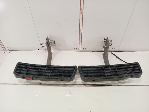 Pedana Battitacco Paraurti POST