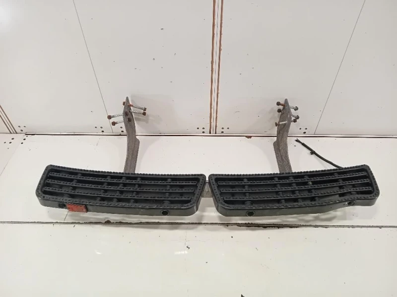 Pedana Battitacco Paraurti POST PEDANA BATTITACCO PARAURTI POST Ford Transit Custom I 2013