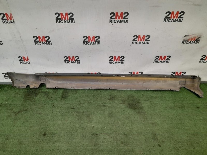 Spoiler Sottoporta DX A1246902440 Mercedes Classe E W124 1985