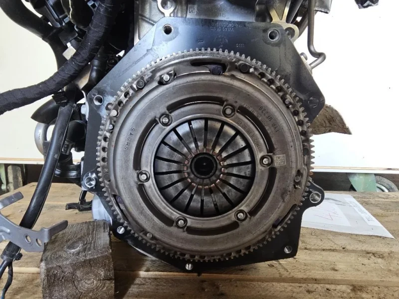 Motore Completo DKRC 110 CV 81 KW 04C100098N Skoda Fabia NJ3 2018