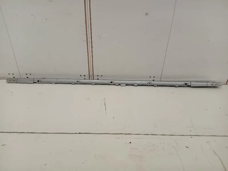 Spoiler Sottoporta SX 8X0 853 445 Audi A1 8X1 2010