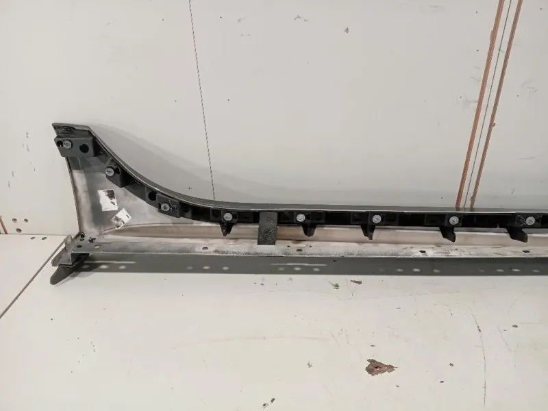 Spoiler Sottoporta SX GX7M-101D57-A Jaguar XE 2015