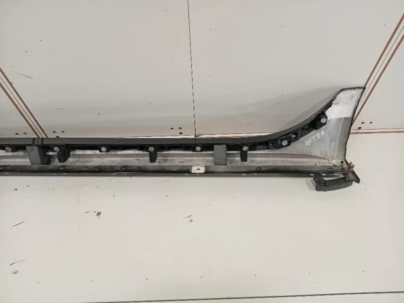 Spoiler Sottoporta SX 8X23-F10609-AC Jaguar XE 2015