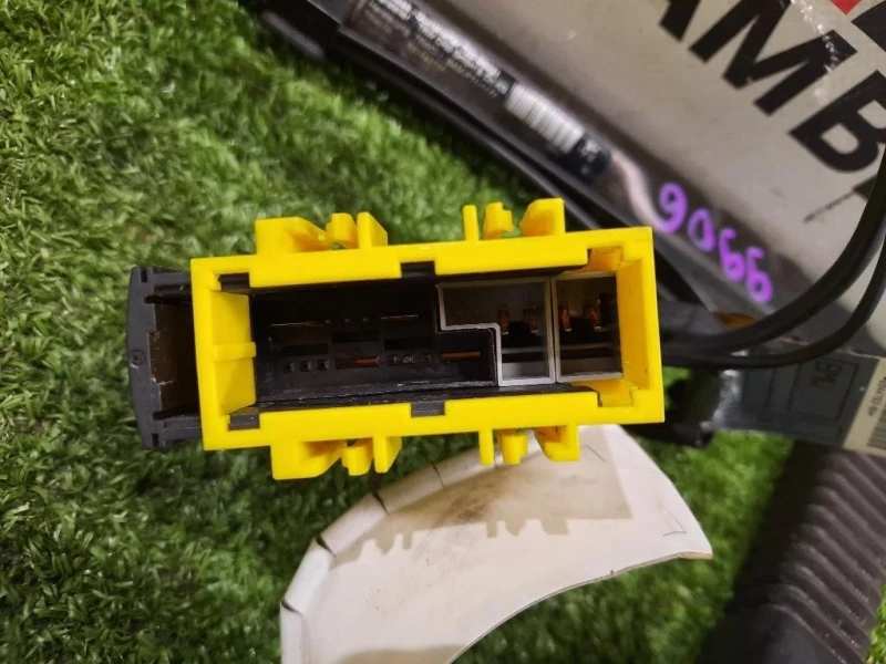 Attacco Cintura ANT DX 72117213564 Bmw Serie 3 E90 Berlina 2005