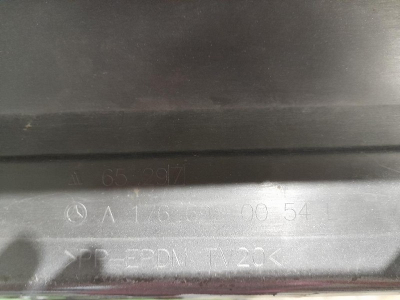 Spoiler Sottoporta SX A1766980054 Mercedes Classe A W176 2013