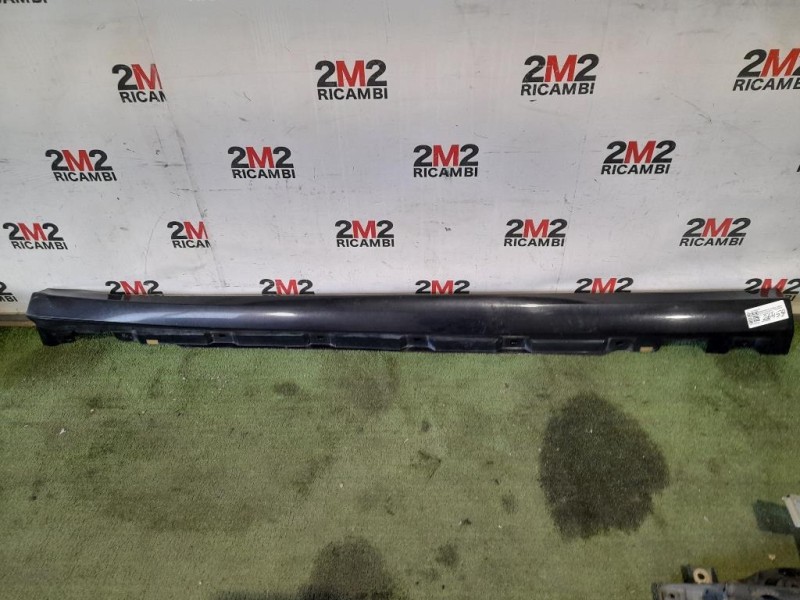 Spoiler Sottoporta SX A2516980754 Mercedes Classe R W251 2006