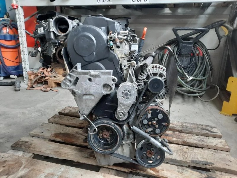 Motore Completo BLS 105CV 77KW Volkswagen Caddy III 2004