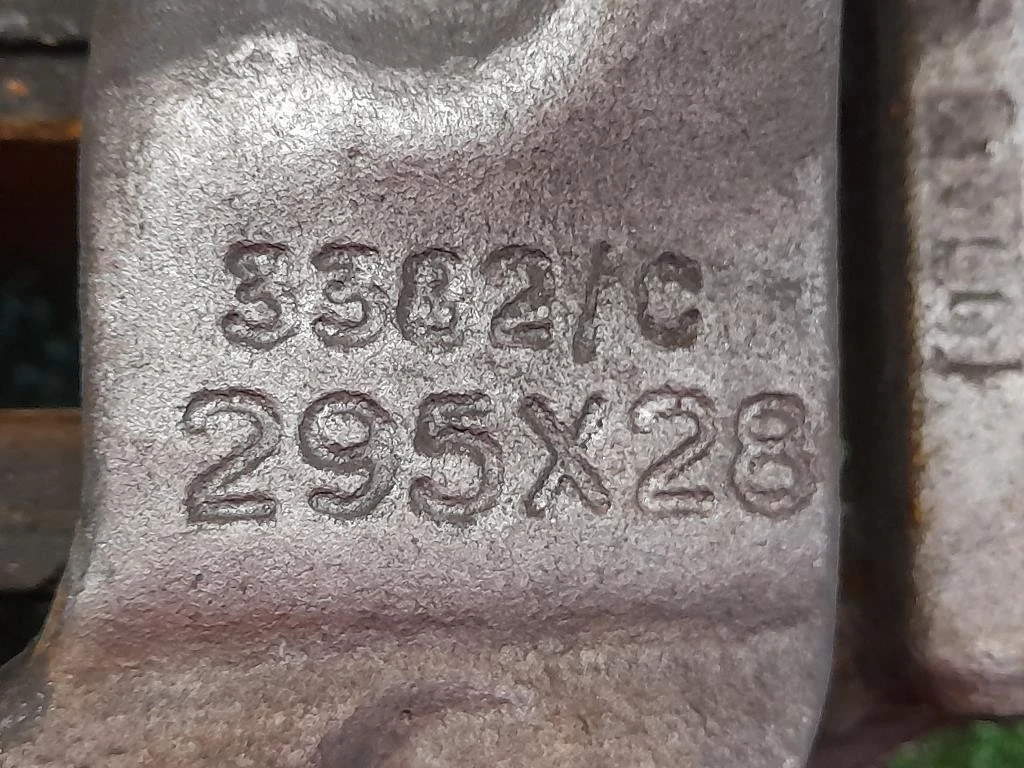 Pinza Freno ANT SX 295X28 Mercedes Classe C W204 2011