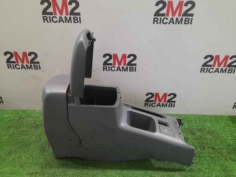 Sportello Bracciolo Centrale 5891242010 Toyota RAV 4 II 2000