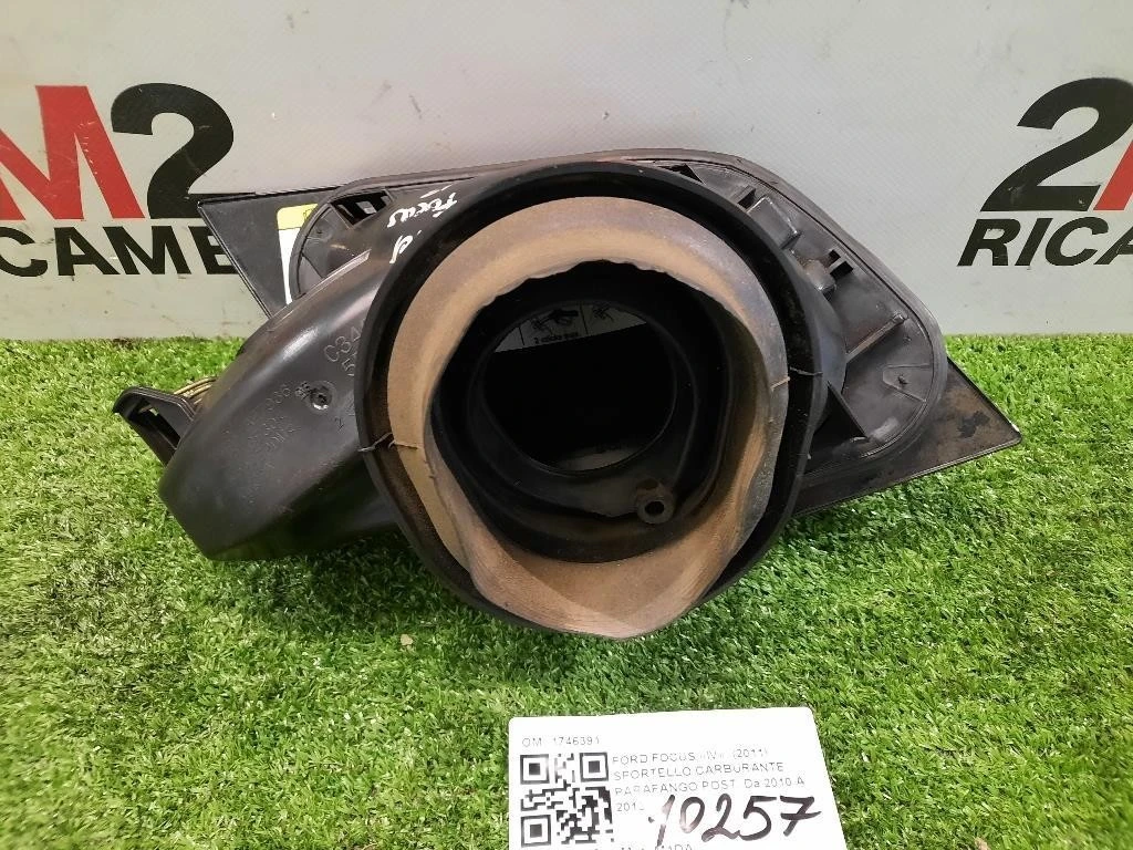 Sportello Carburante Parafango POST 1746391 Ford Focus IV 2011
