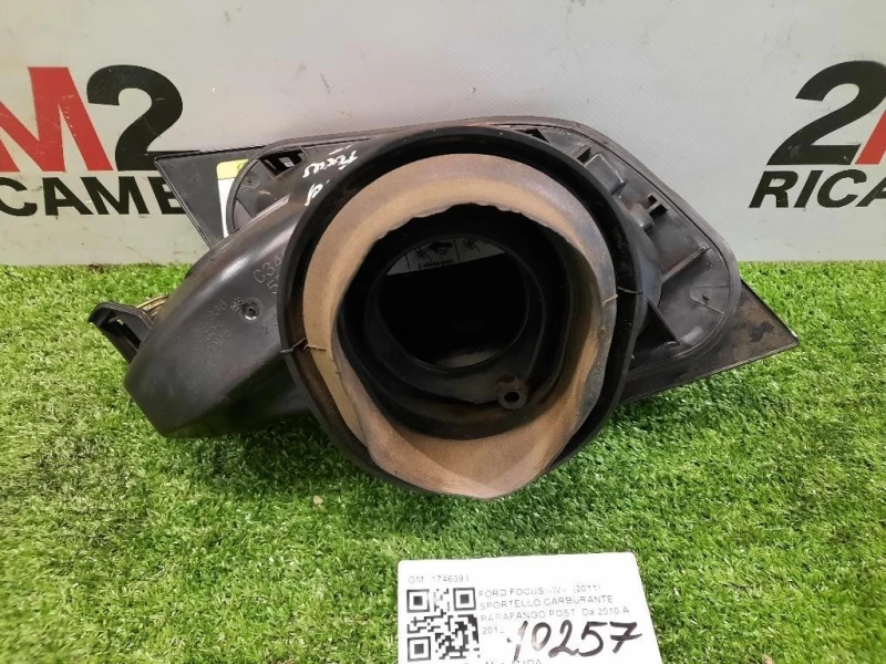 Sportello Carburante Parafango POST 1746391 Ford Focus IV 2011