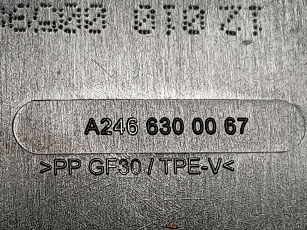 Sportello Carburante Parafango POST A246 630 00 67 Mercedes Classe C W204 2011