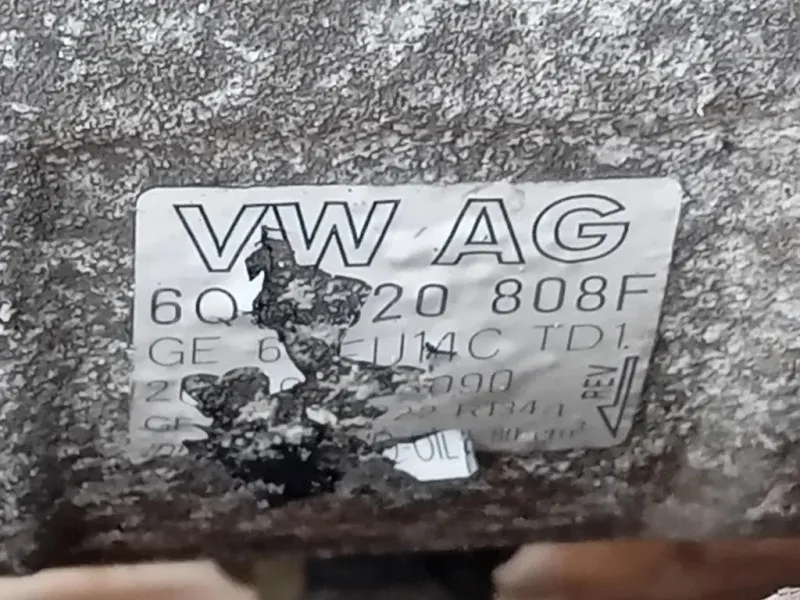 Motore Completo CGGB CGG 86 CV 63 KW Volkswagen POLO VI 2009