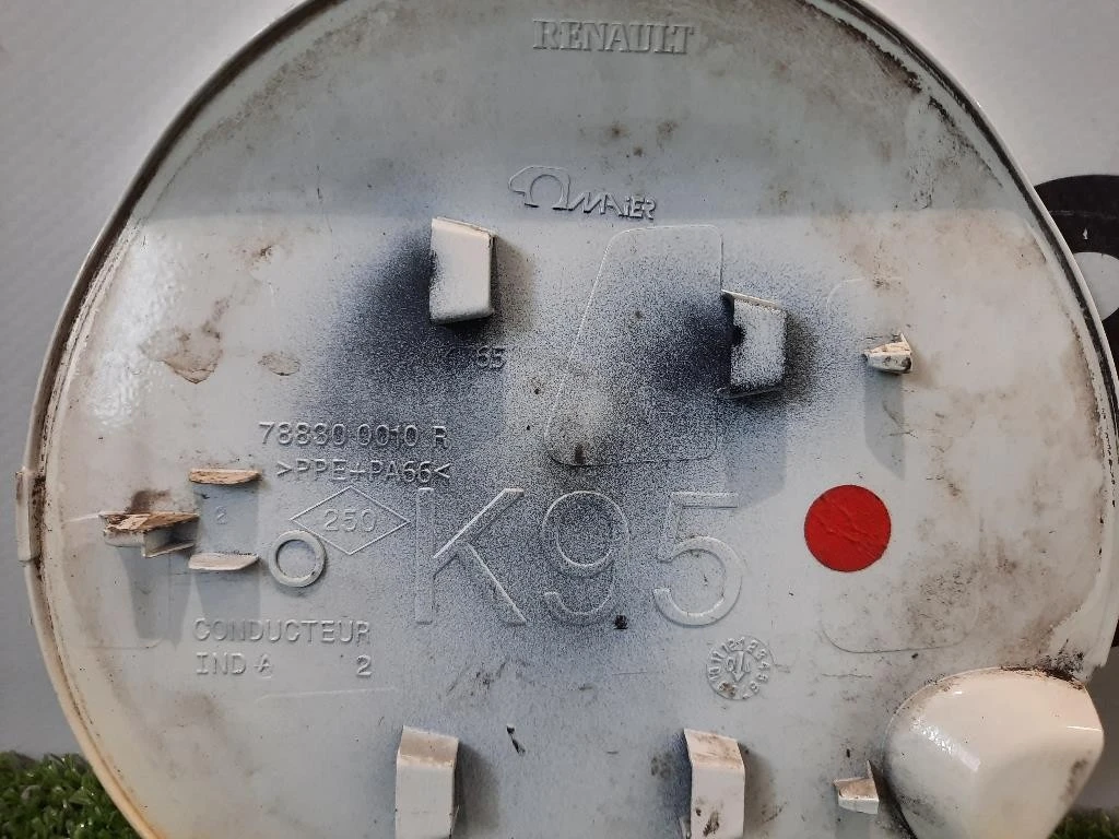 Sportello Carburante Parafango POST 788300010R Renault Mégane III SW 2009