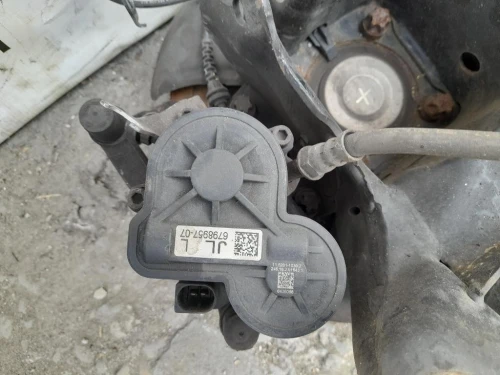 Pinza Freno POST SX 6798957 Bmw X1 F48 2015