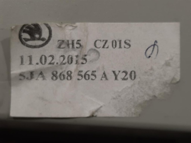 Sportello Portaoggetti 5JA868565A PORTAOCCHIALI Skoda Fabia NJ3 2014