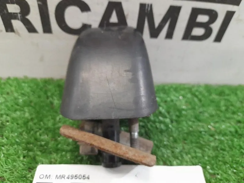 Spruzzatore Lavafari DX MR495054 DX Mitsubishi Pajero Sport 1998