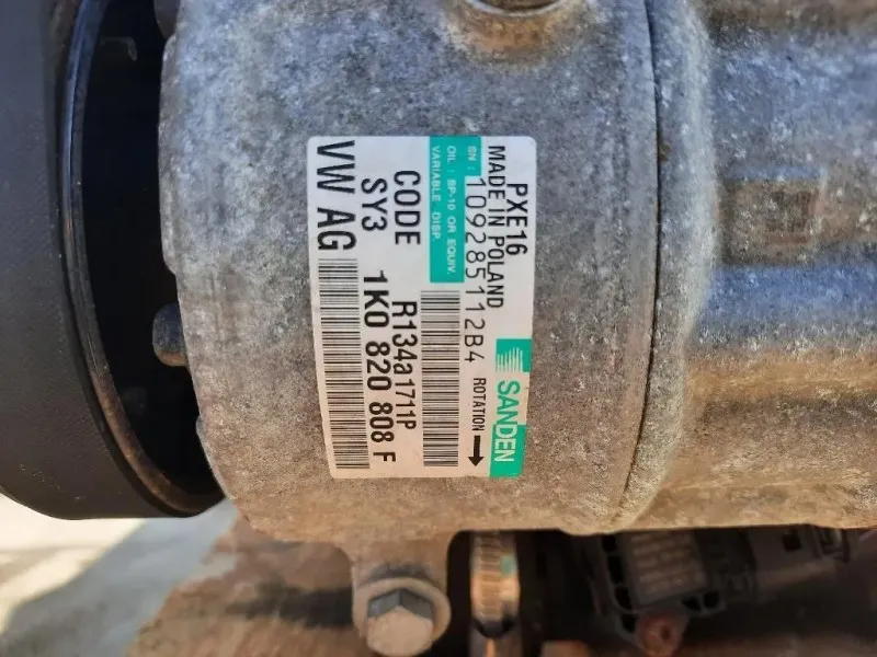 Motore Completo CAYC 105CV 77KW Volkswagen Touran III 2010