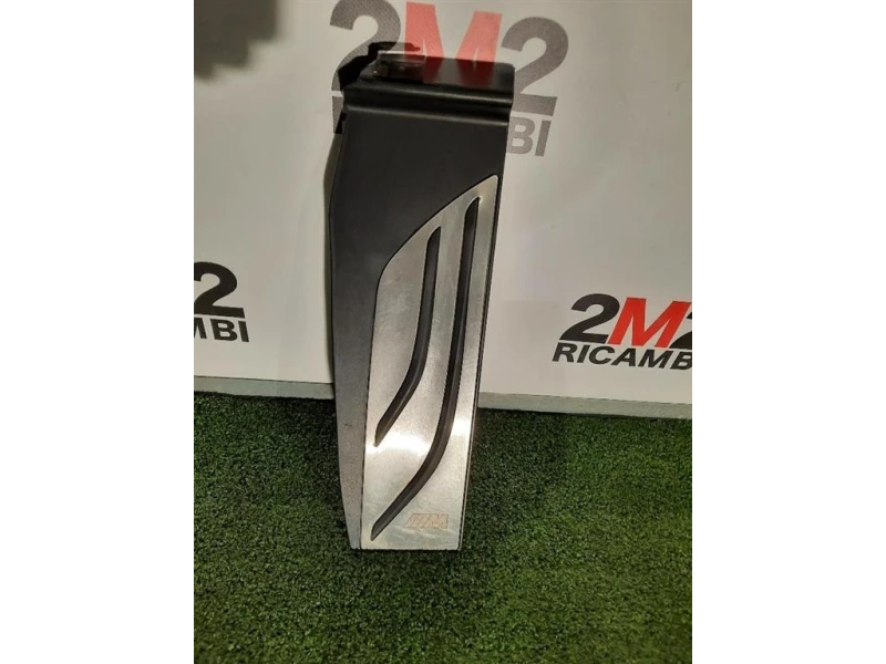 Poggiapiede LATO Guida 51478053899 Bmw Serie 3 F30 Berlina 2015
