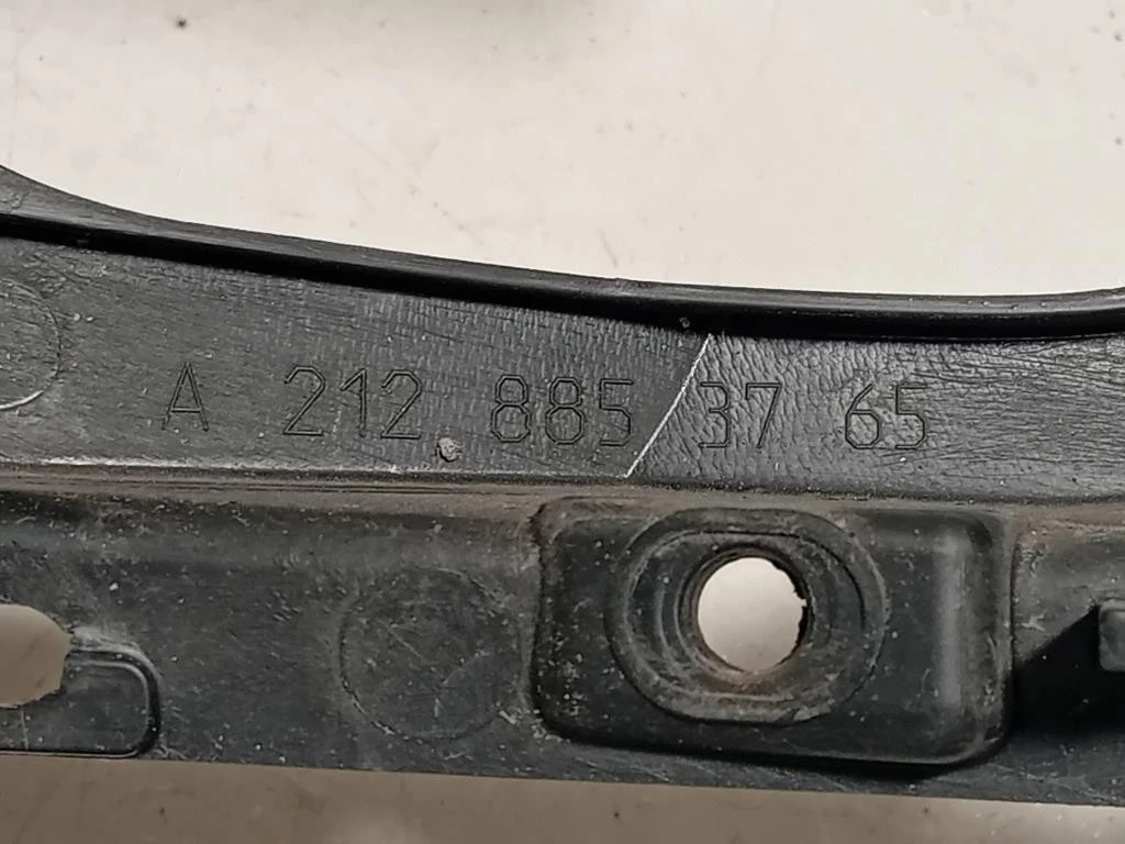 Staffa Angolare Paraurti ANT SX A2128853765 Mercedes Classe E W212 2013