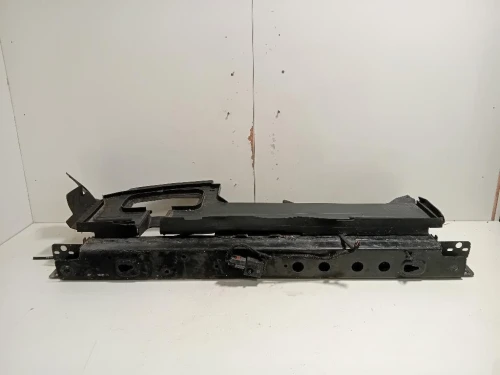 Staffa DI Supporto Serratura Cofano ANT STAFFA DI SUPPORTO SERRATURA COFANO ANT Opel Zafira C 2012