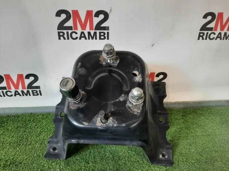 Staffa Fissaggio Ruota Scorta POST MR436000 Mitsubishi Pajero III 2000