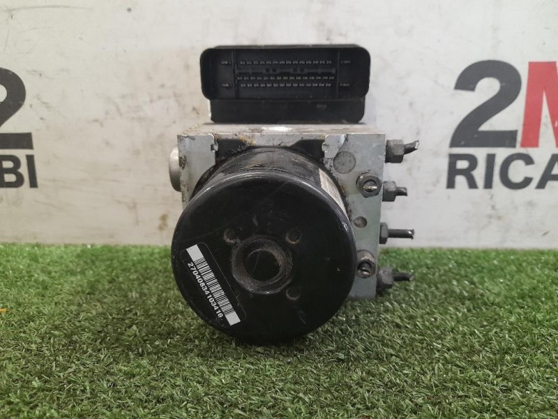 Staffa Laterale Rivestimento Frontale ANT SX 8R0 821 135 Audi Q5 8RB 2012