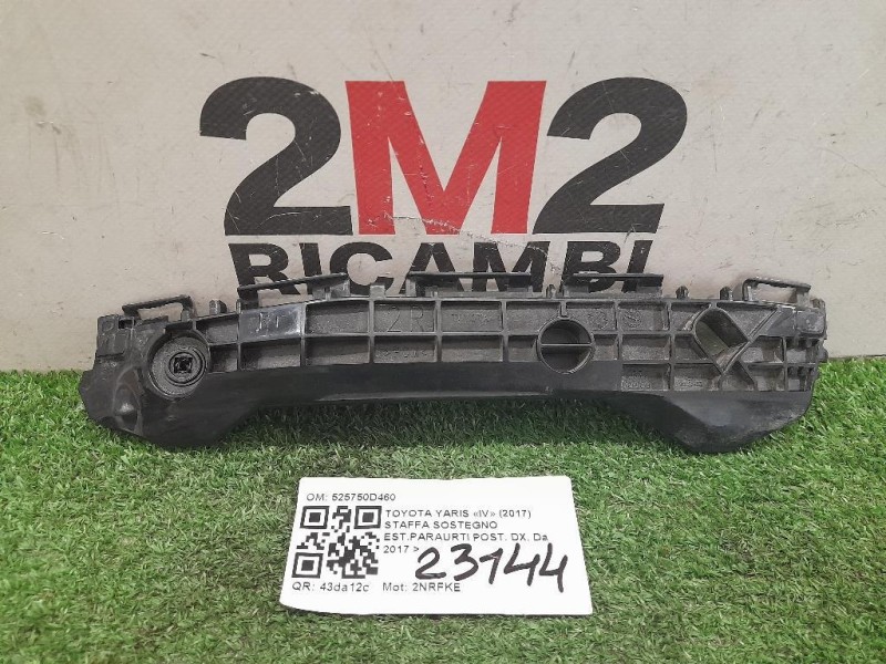 Staffa Sostegno Estparaurti POST DX 525750D460 DX Toyota Yaris IV 2017