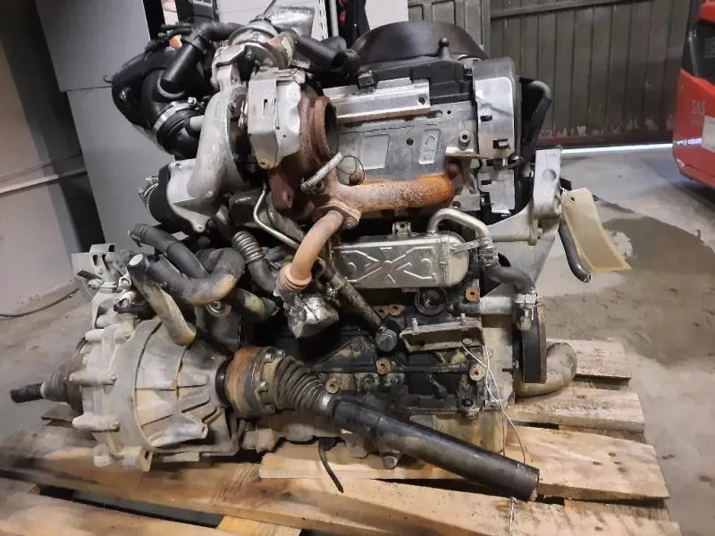 Motore Semicompleto CAYC 105 CV 77KW 03L100036K Audi A3 8PA Sportback 2008