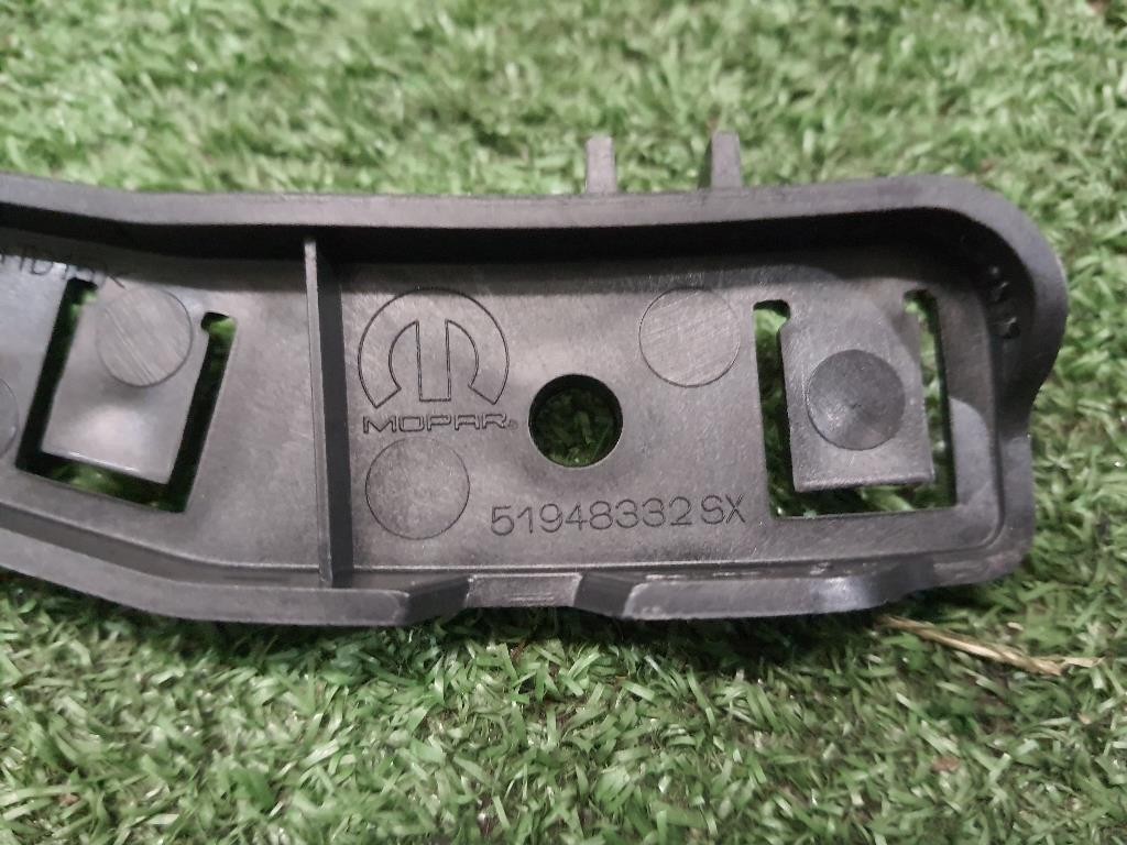 Staffa Sostegno Estparaurti POST SX 51948332 Fiat 500X 2015