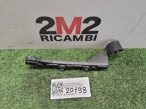 Staffa Sostegno Estparaurti POST SX 51948332 Fiat 500X 2015