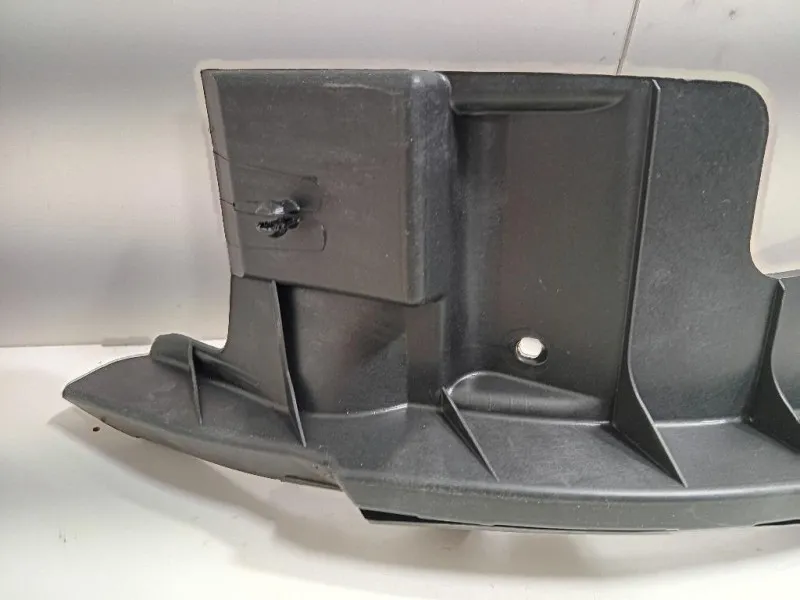 Staffa Sostegno Estparaurti POST SX 51839207 Lancia Ypsilon III 2011