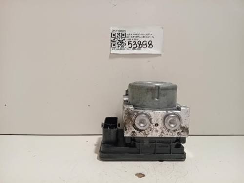 Staffa Sostegno Estparaurti POST SX 583980D020 Toyota Yaris IV 2014