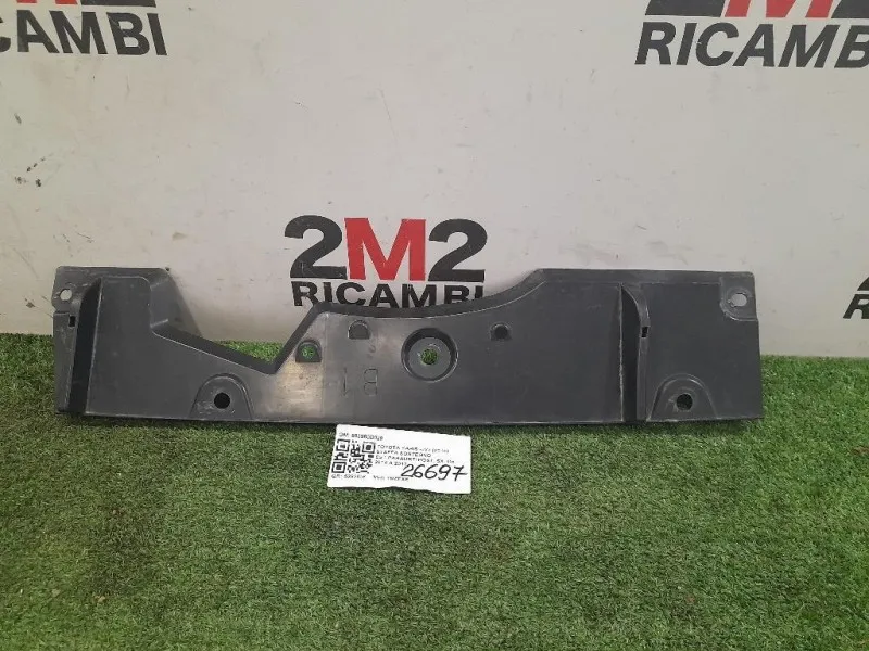 Staffa Sostegno Estparaurti POST SX 583980D020 Toyota Yaris IV 2014