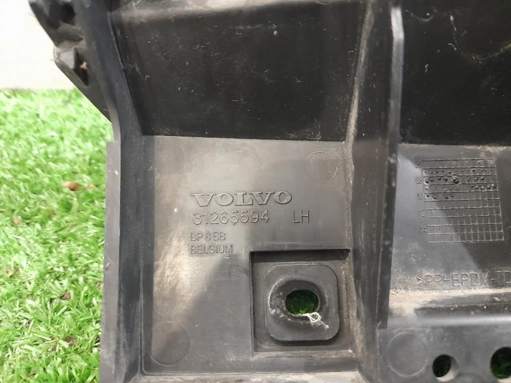 Staffa Sostegno Estparaurti POST SX 31265598 31265594 Volvo S40 II 2004