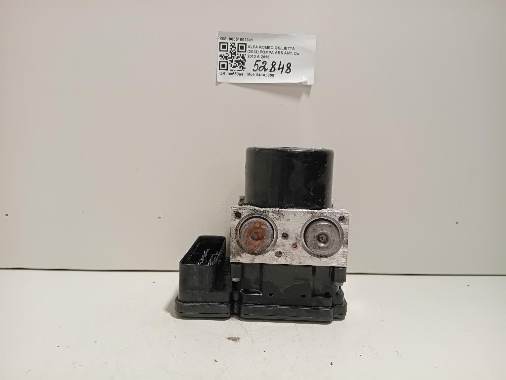 Staffa Sostegno Estparaurti POST SX 31383481 Volvo V60 I 2010