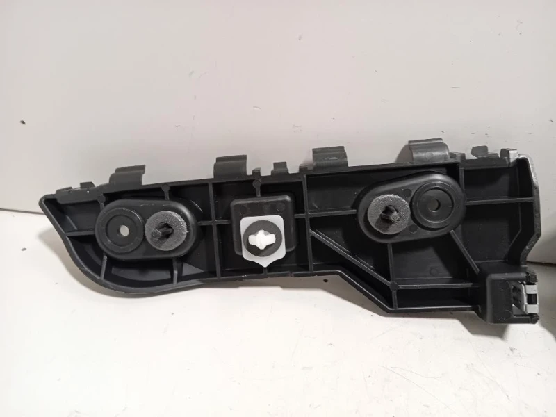 Staffa Sostegno Infparaurti POST SX 23797962438505 Ford Focus V 2018