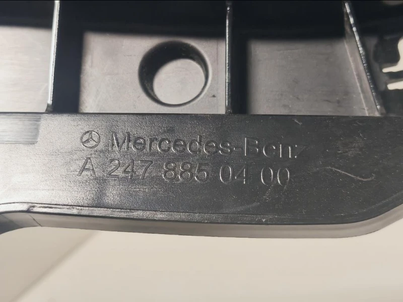 Staffa Sostegno Infparaurti POST SX A2478851800A2478850400 Mercedes Classe B W247 2019