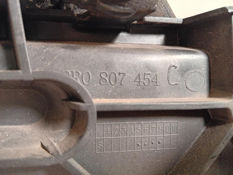 Staffa Sostegno Intparaurti POST 8R08074548R0807453 DX+SX Audi Q5 8RB 2009