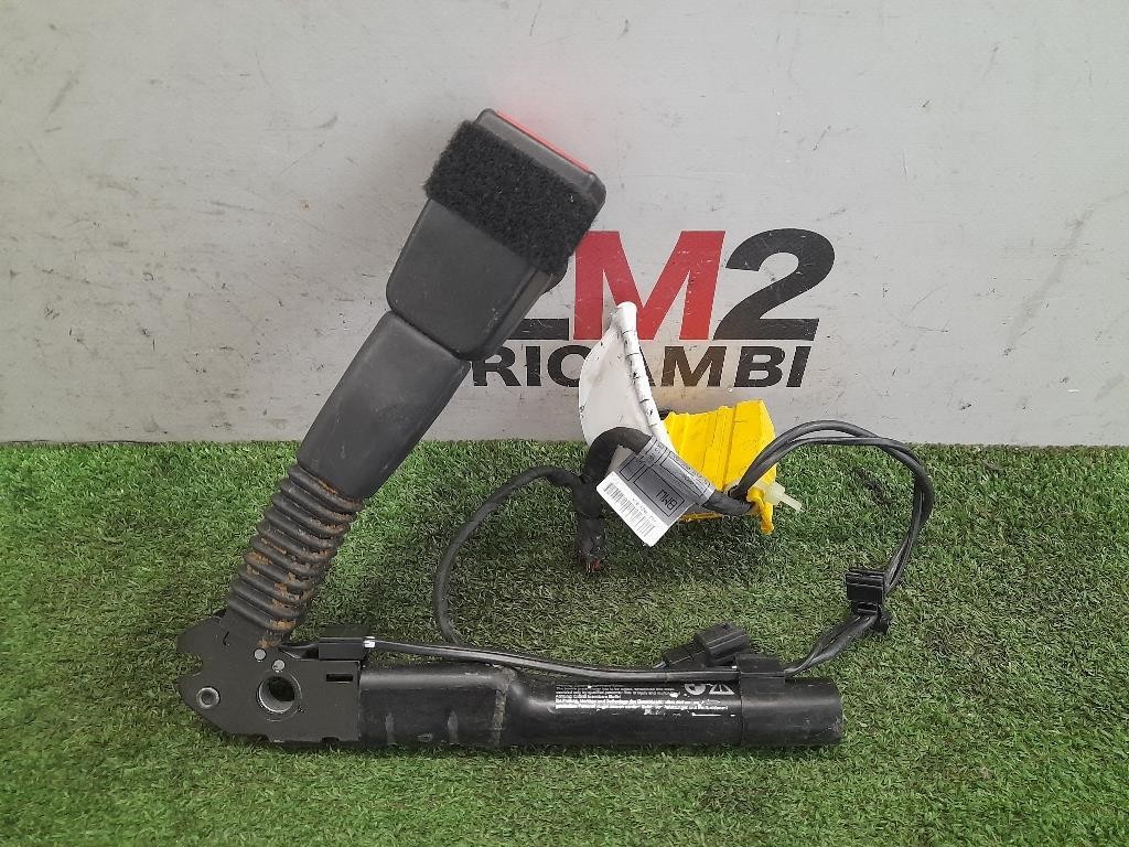 Attacco Cintura ANT SX 72117213563 Bmw Serie 1 E87 Berlina 2005