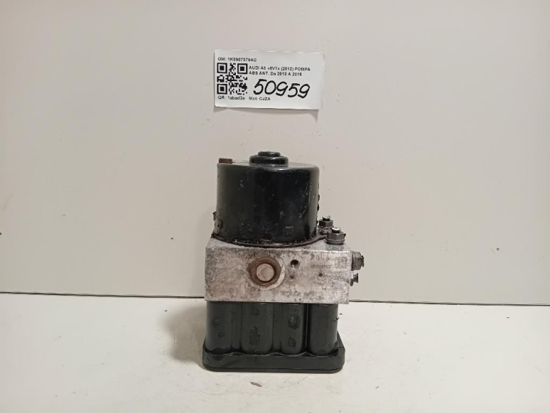 Staffa Sostegno Intparaurti POST DX 4B5807454A Audi A6 4B 1997