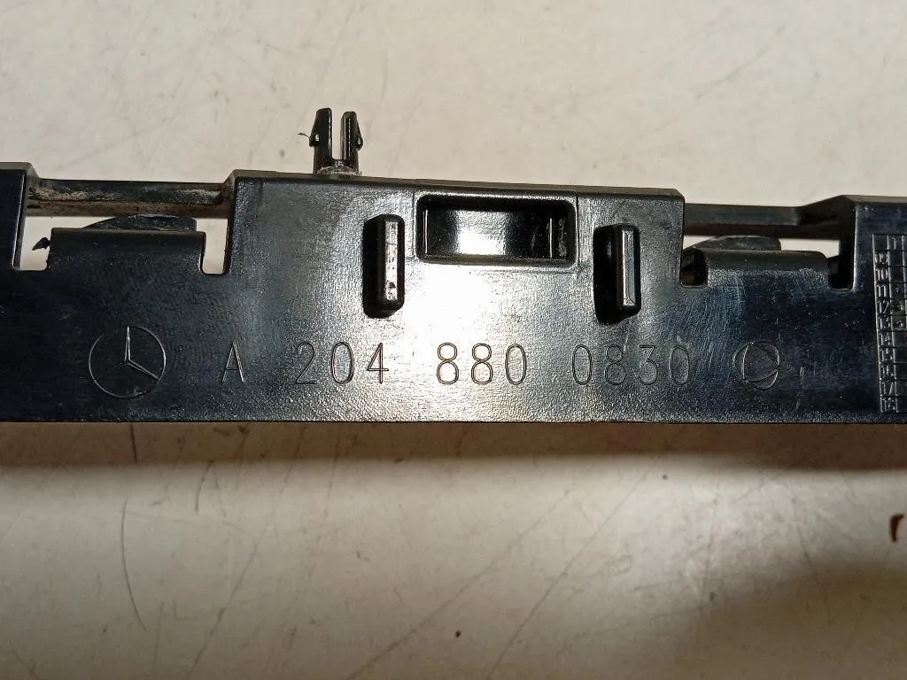 Staffa Sostegno Intparaurti POST DX A2048800830 Mercedes Classe C W204 2011