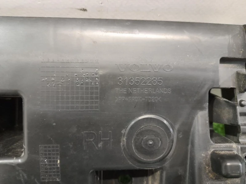 Staffa Sostegno Intparaurti POST DX 31352285 Volvo V60 I 2013