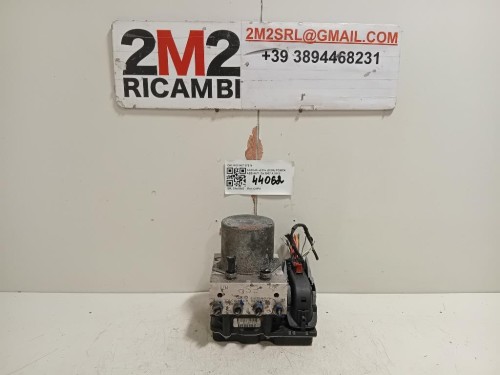 Staffa Sostegno Intparaurti POST SX STAFFA SOSTEGNO INTPARAURTI POST SX Skoda Fabia NJ3 2014