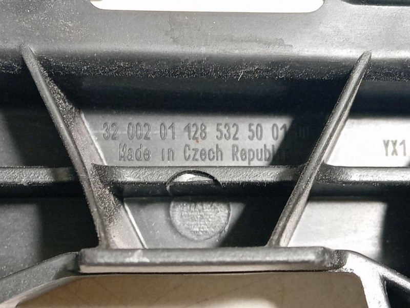 Staffa Sostegno Intparaurti POST SX STAFFA SOSTEGNO INTPARAURTI POST SX Skoda Fabia NJ3 2014