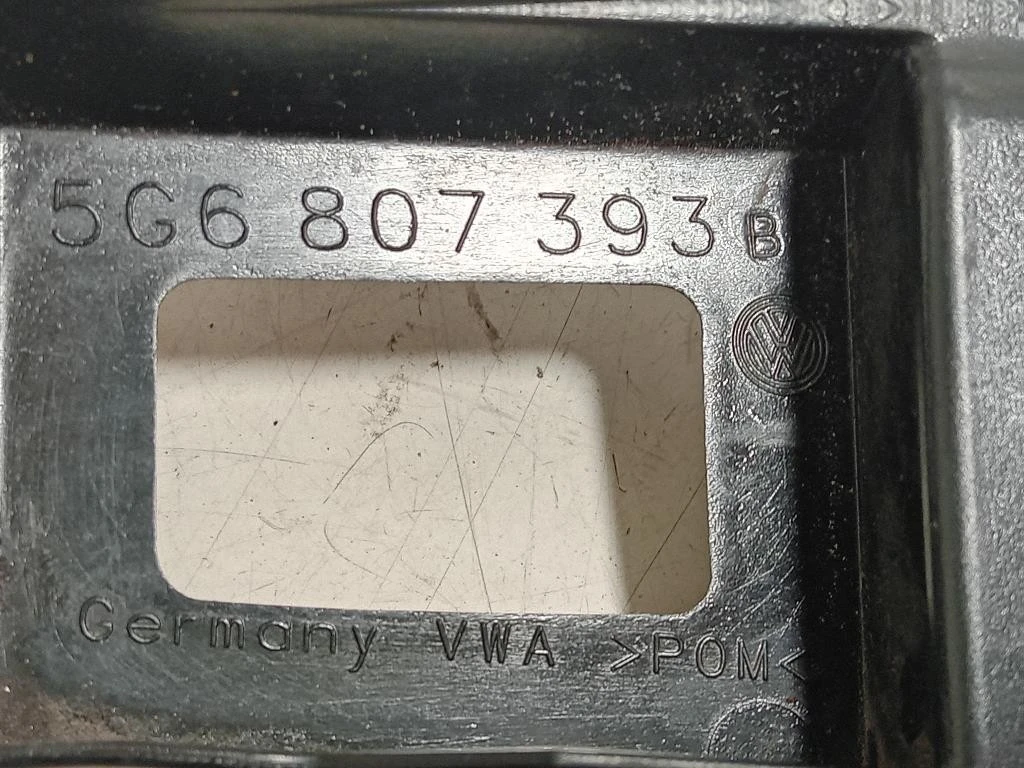 Staffa Sostegno Intparaurti POST SX 5G6 807 393 Volkswagen GOLF VII 2017