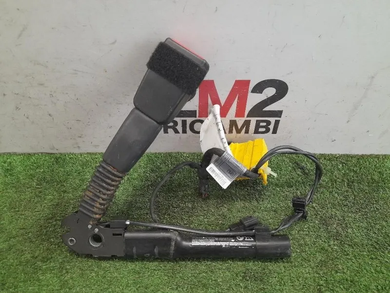 Attacco Cintura ANT SX 72117213563 Bmw Serie 1 E87 Berlina 2005