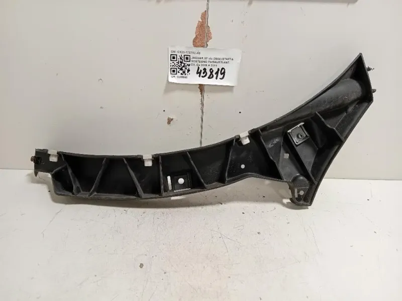 Staffa Sostegno Paraurti ANT DX CX23-17E762-AB Jaguar XF I 2008